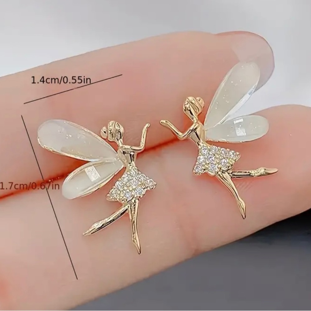 Disney Tinkerbelle FAIRY EARRINGS NWT - Picture 3 of 3